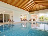 Villa Marina z basenem z podgrzewaną wodą luksusowe zakwaterowanie w Betina, wyspa Murter, Chorwacja